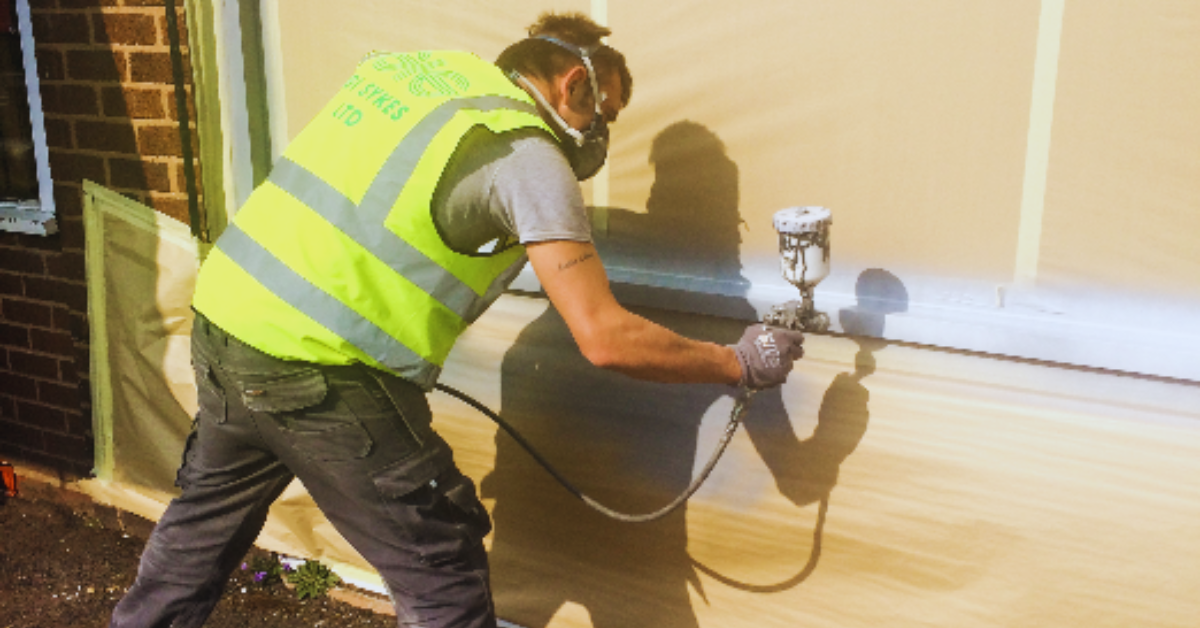 Industrial paint sprayer